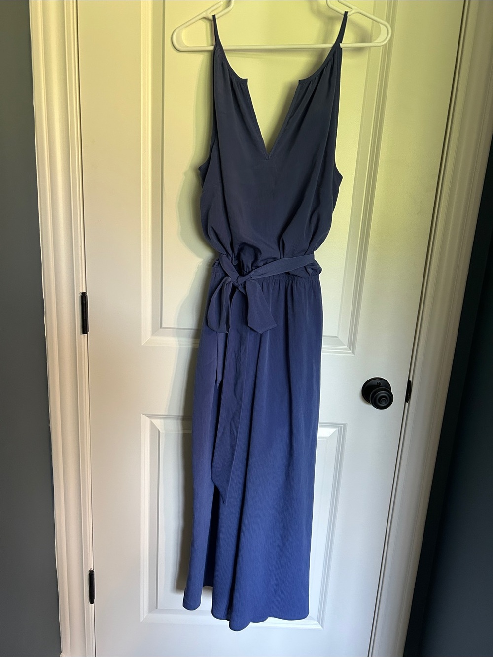 White House Black Market Midnight Blue Sleeveless V-Neck Tie-Waist Jumpsuit